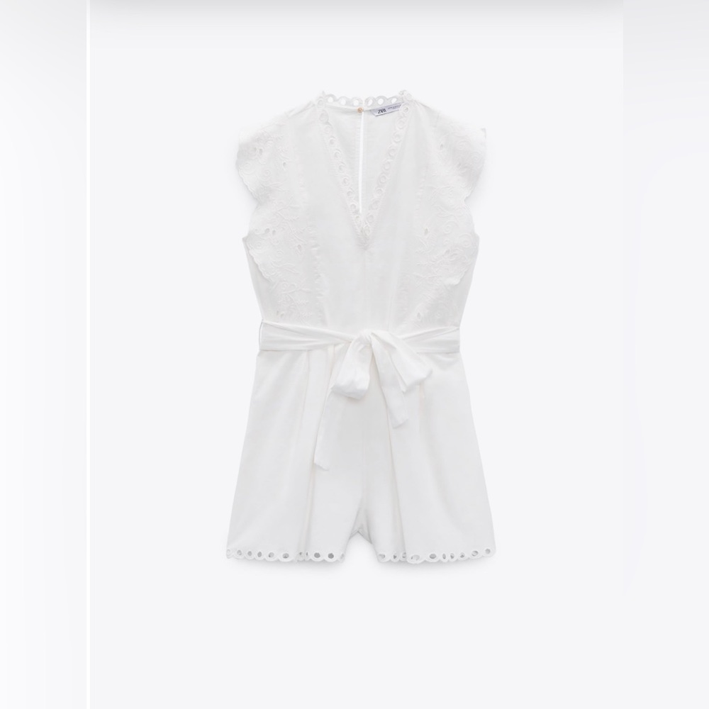 NWT Openwork Embroidery Romper with Bow Belt. Color is white. Size is small. - Picture 8 of 15